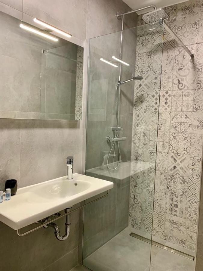 Deluxe Suites Mandic Omis Luaran gambar